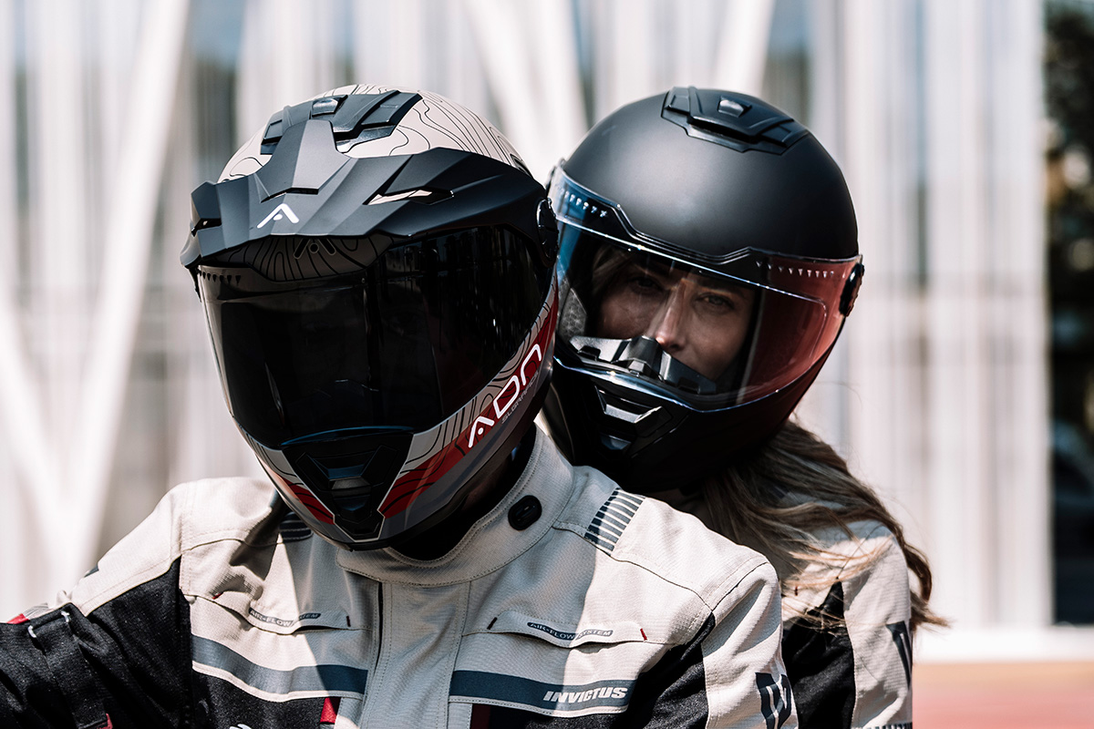 qué hacer si el casco te prieta y te duele la cabeza